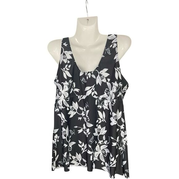 Floral Black and White Tankini Set - Picture 8 of 11